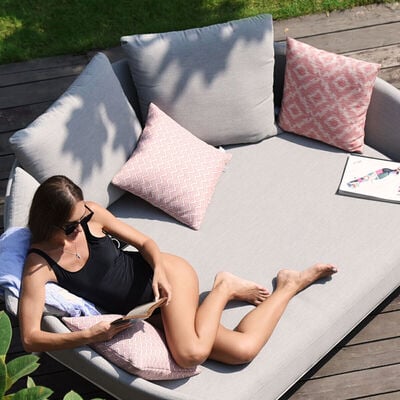 Maze - Pair of Outdoor Scatter Cushion (50x50cm) - Polines Red product image