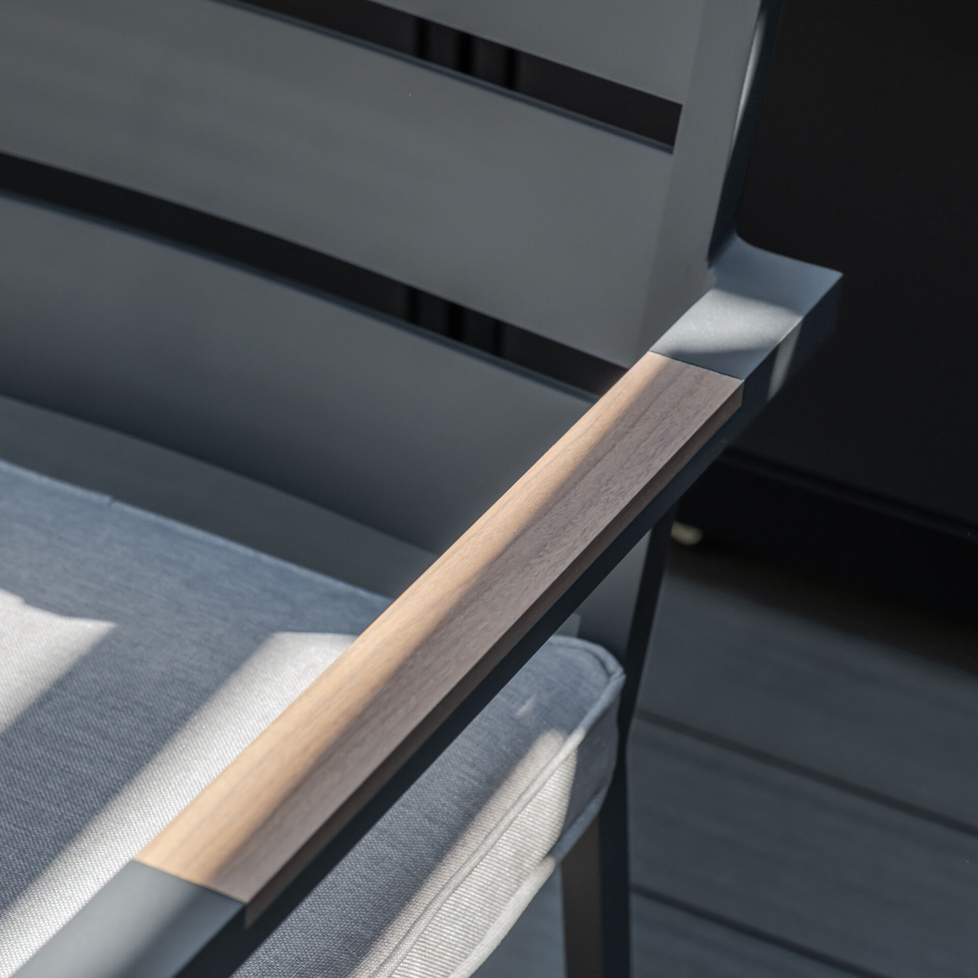 Maze - Vancouver 6 Seat Aluminium Rectangular Dining Set - Dove Grey product image