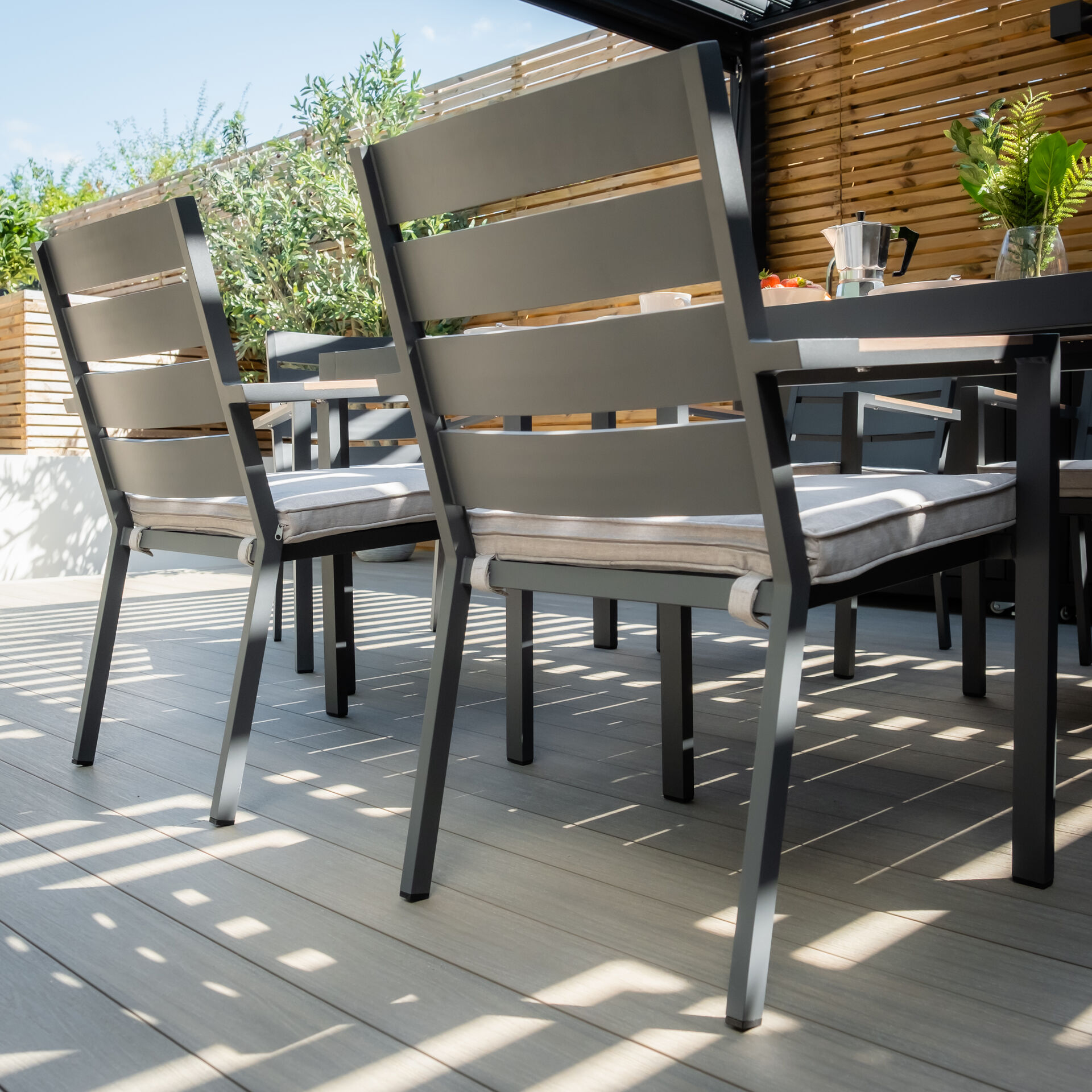 Maze - Vancouver 6 Seat Aluminium Rectangular Dining Set - Dove Grey product image