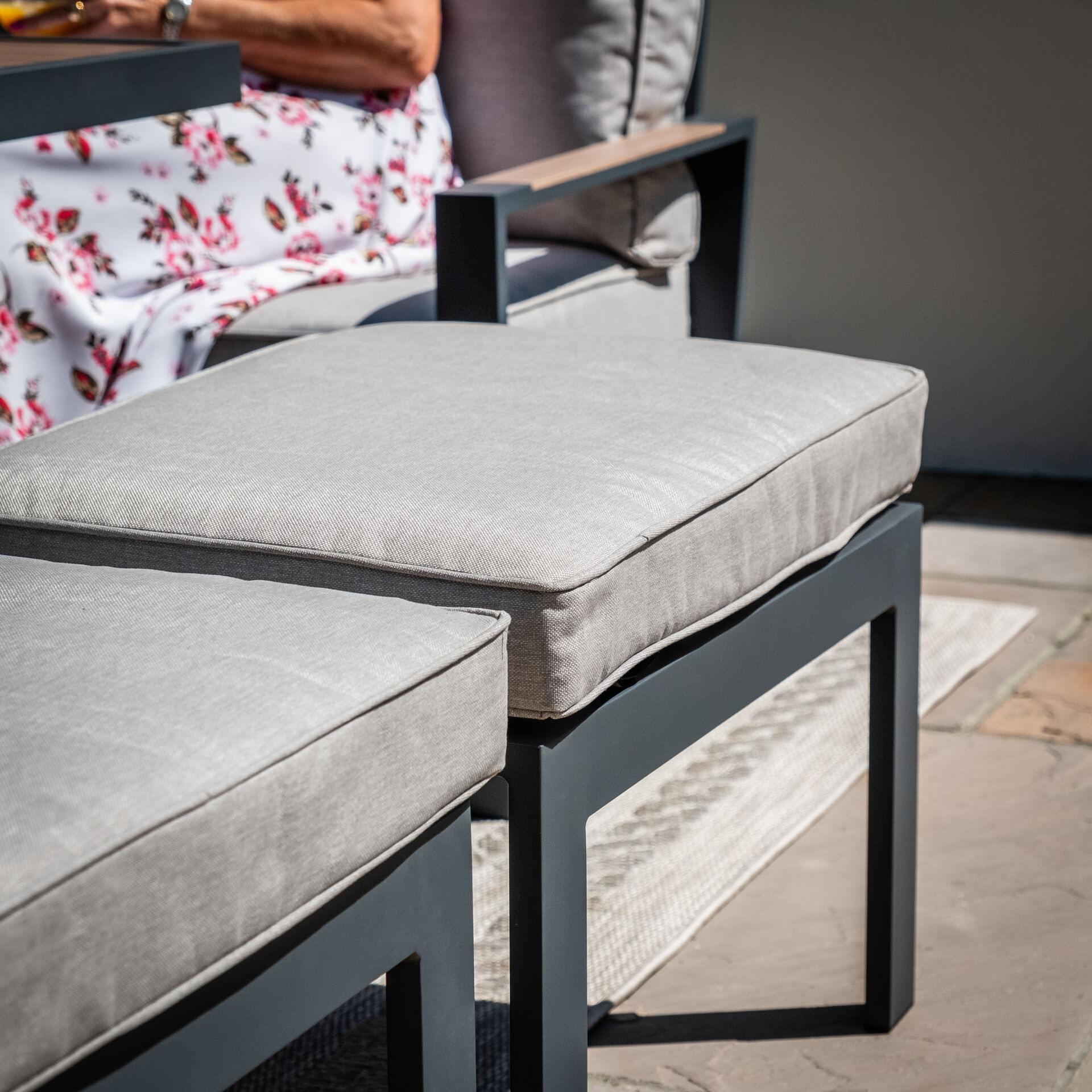 Maze - Vancouver Large Aluminium Corner Dining Set with Rectangular Rising Table & 2 Stools - Dove Grey product image
