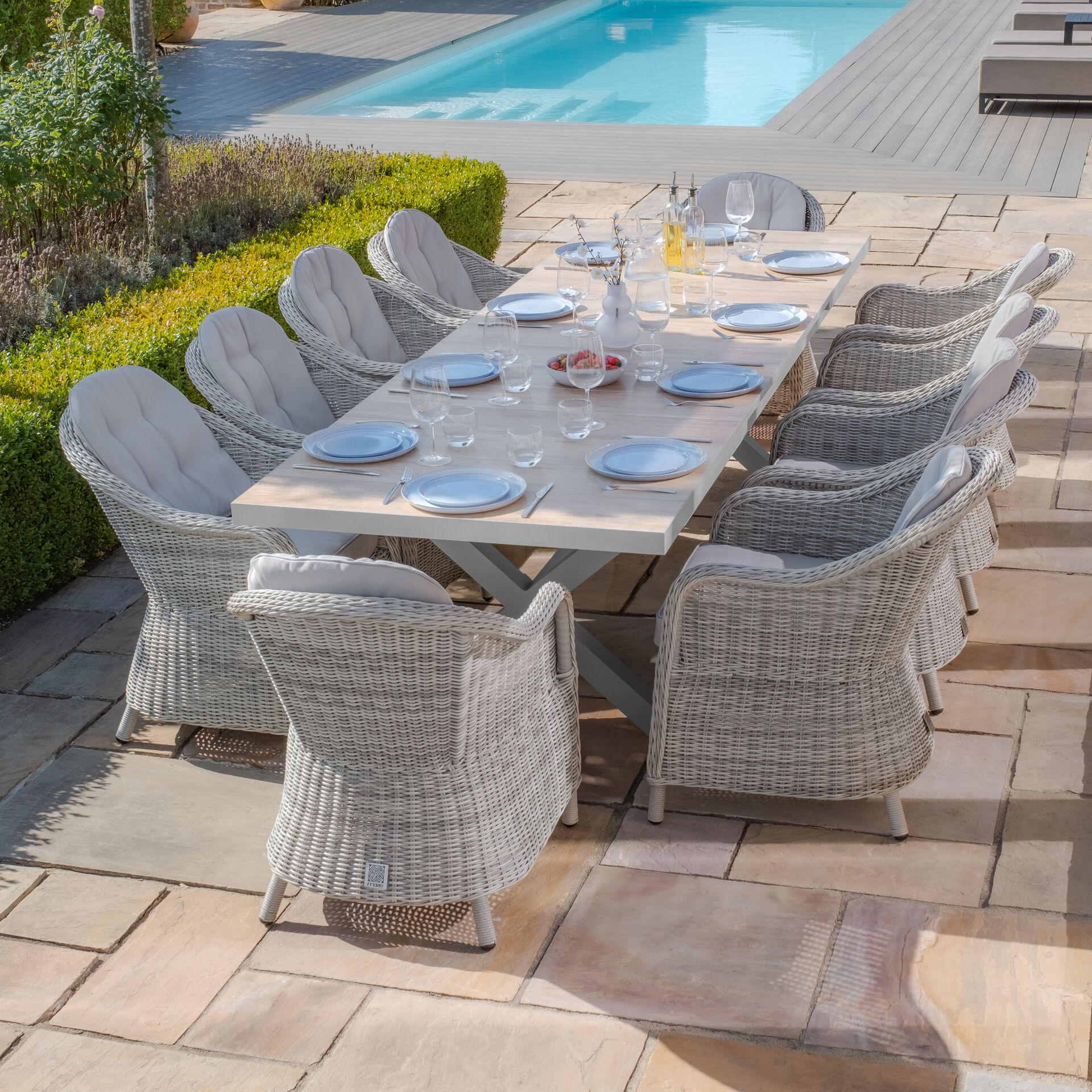 Maze - Vienna 6 - 10 Seat Extending Rectangular Dining Table with Dawn Grey Aluminium Frame product image