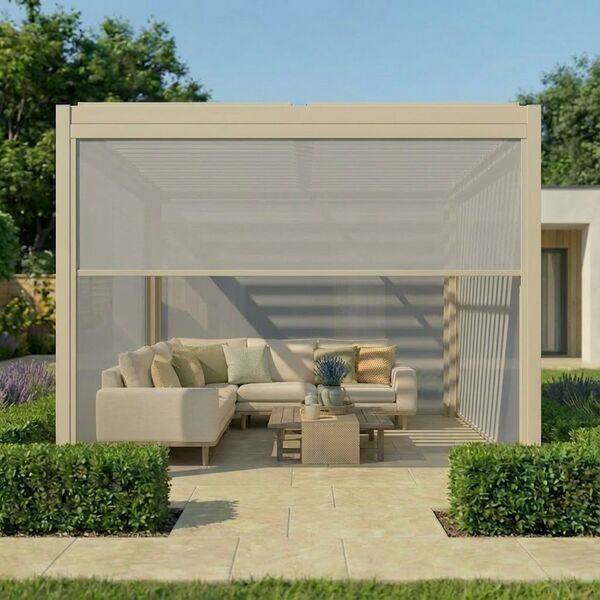 Como Pergola Drop Screen 370x218 / Textilene Latte / Zip Blind