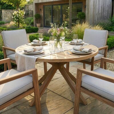 New York 4 Seat Round Dining Set - Wood Effect