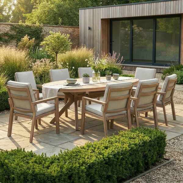 New York 8 Seat Oval Dining Set - Wood Effect