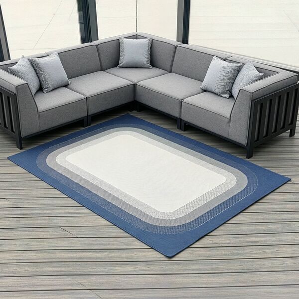 Outdoor Rug Cloud - Cream with Dark Blue Edge