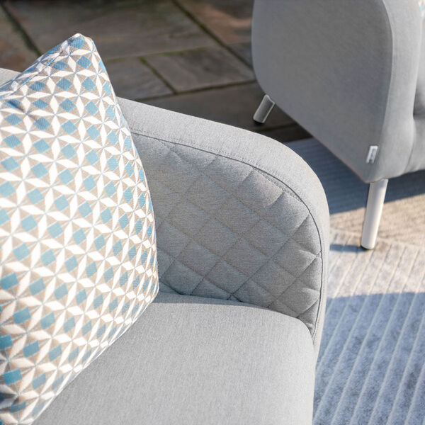 Ambition Single Armchair / Lead Chine