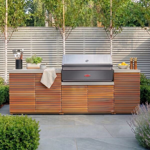 Bali Outdoor Kitchen Unit - Medium Configuration / Beefeater 1700 Series BBQ