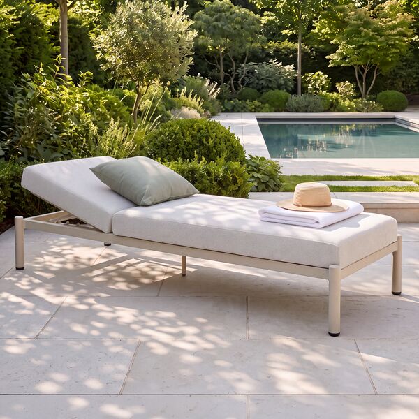 Bellagio Outdoor Fabric Single Sunlounger - Champagne