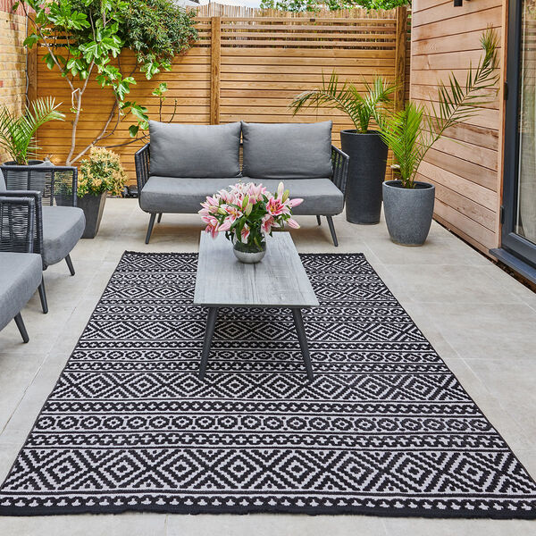 Jazz - Aztec Grey / Black Indoor and Outdoor Rug - 290cm x 190cm product image