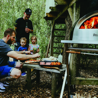 DeliVita - Wood Fired Oven - Very Black product image