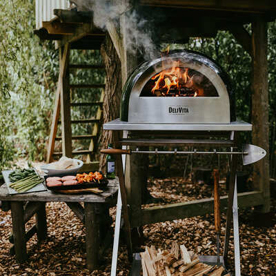 DeliVita - Wood Fired Oven - Very Black product image