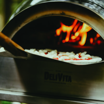 DeliVita - Wood Fired Oven - Very Black product image